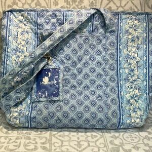 Longaberger quilted tote/travel bag.